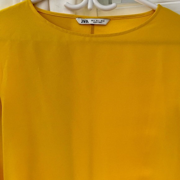 Zara sunny yellow split sleeve mini dress size medium - Picture 3 of 3